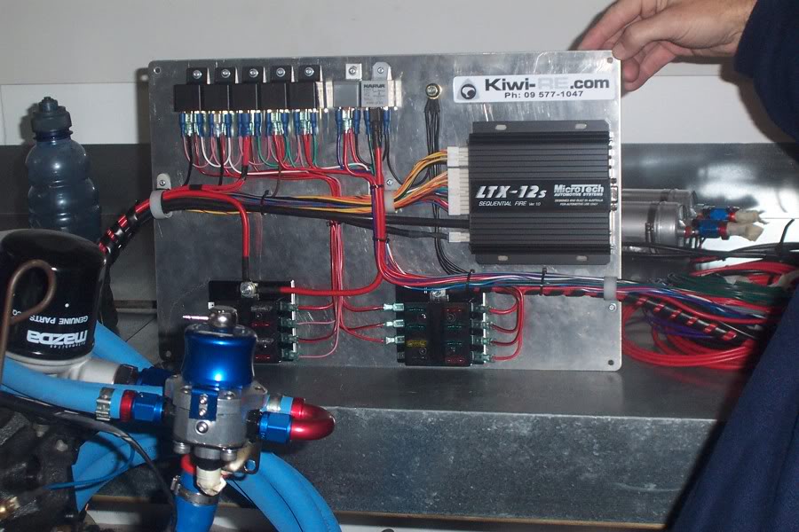 Name:  Pics005.jpg
Views: 74
Size:  100.3 KB