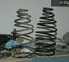 A Changing Of The Springs And Struts-front_springs_new_and_old.jpg