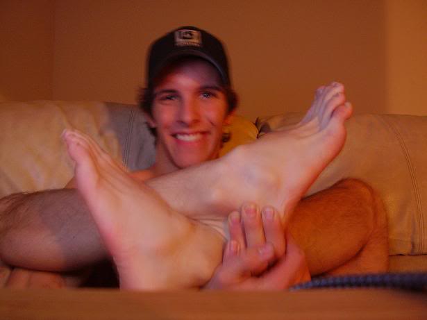Name:  feet.jpg
Views: 12
Size:  20.5 KB