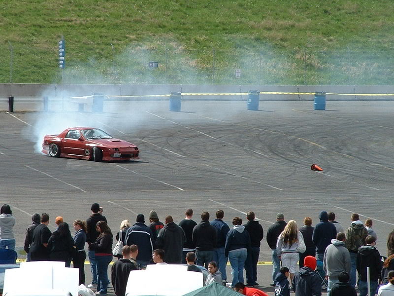 Name:  gymkhana4-1-07058.jpg
Views: 18
Size:  90.4 KB