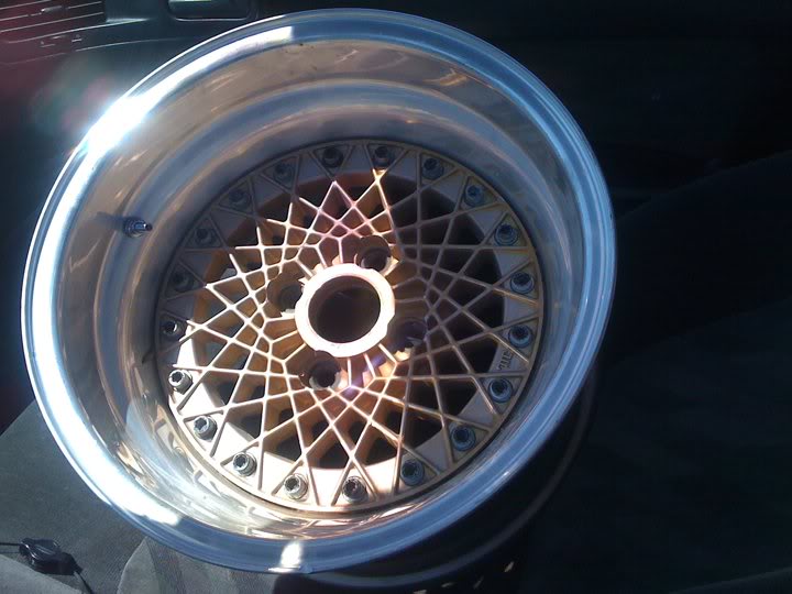 Name:  206547_207362242614901_100000233813656_791734_3287551_n.jpg
Views: 177
Size:  56.9 KB