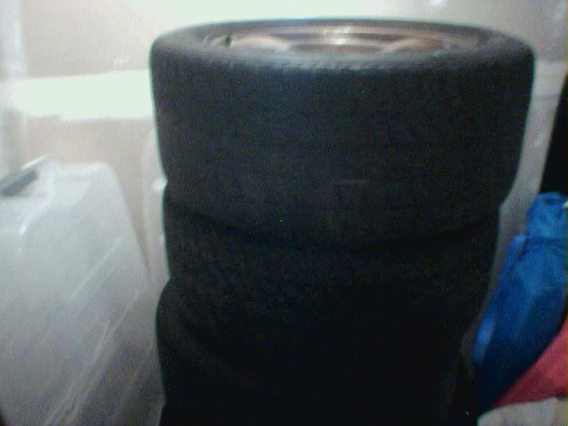 Name:  Set112_04.jpg
Views: 15
Size:  29.0 KB