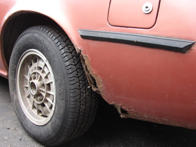 Name:  83rx7parts007.jpg
Views: 96
Size:  45.9 KB