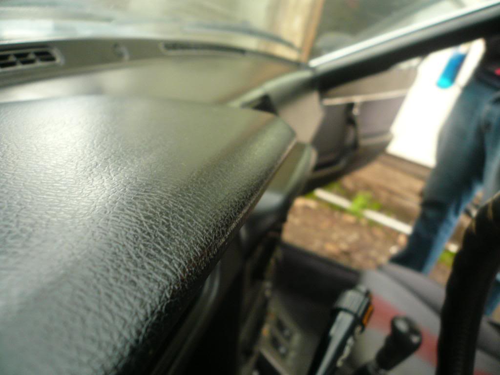 Name:  041.jpg
Views: 79
Size:  58.9 KB